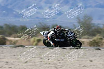 media/Oct-05-2025-CVMA (Sun) [[beeef4f201]]/Race 16-Formula Middleweight/